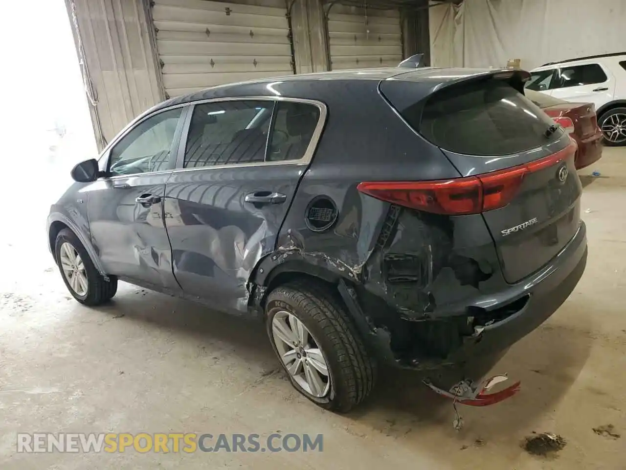 2 Photograph of a damaged car KNDPMCAC5K7554495 KIA SPORTAGE 2019