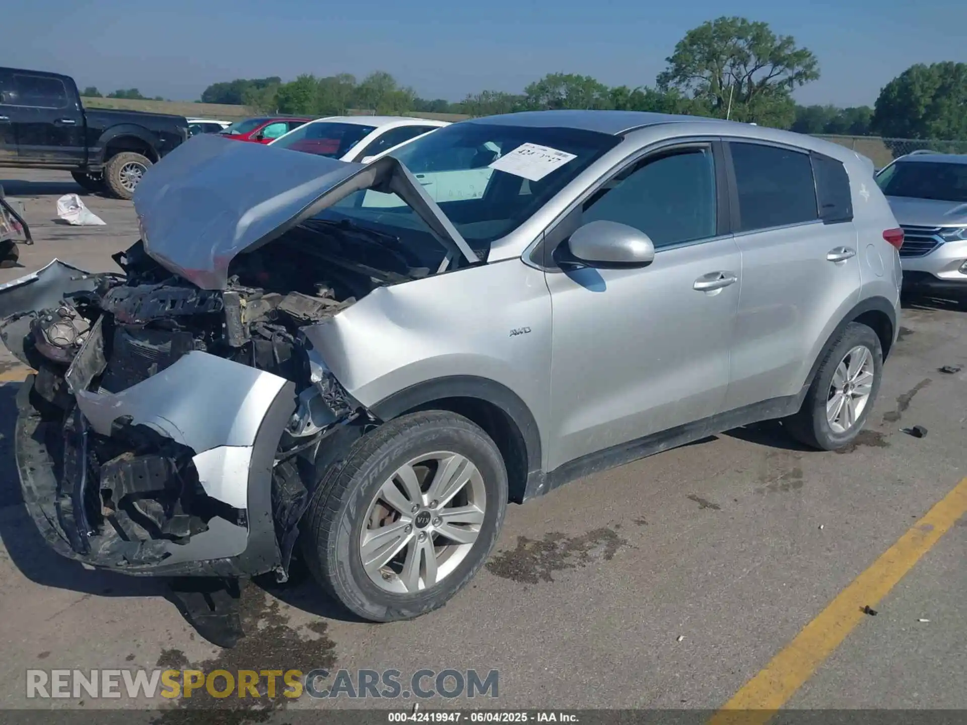 2 Photograph of a damaged car KNDPMCAC7K7509204 KIA SPORTAGE 2019
