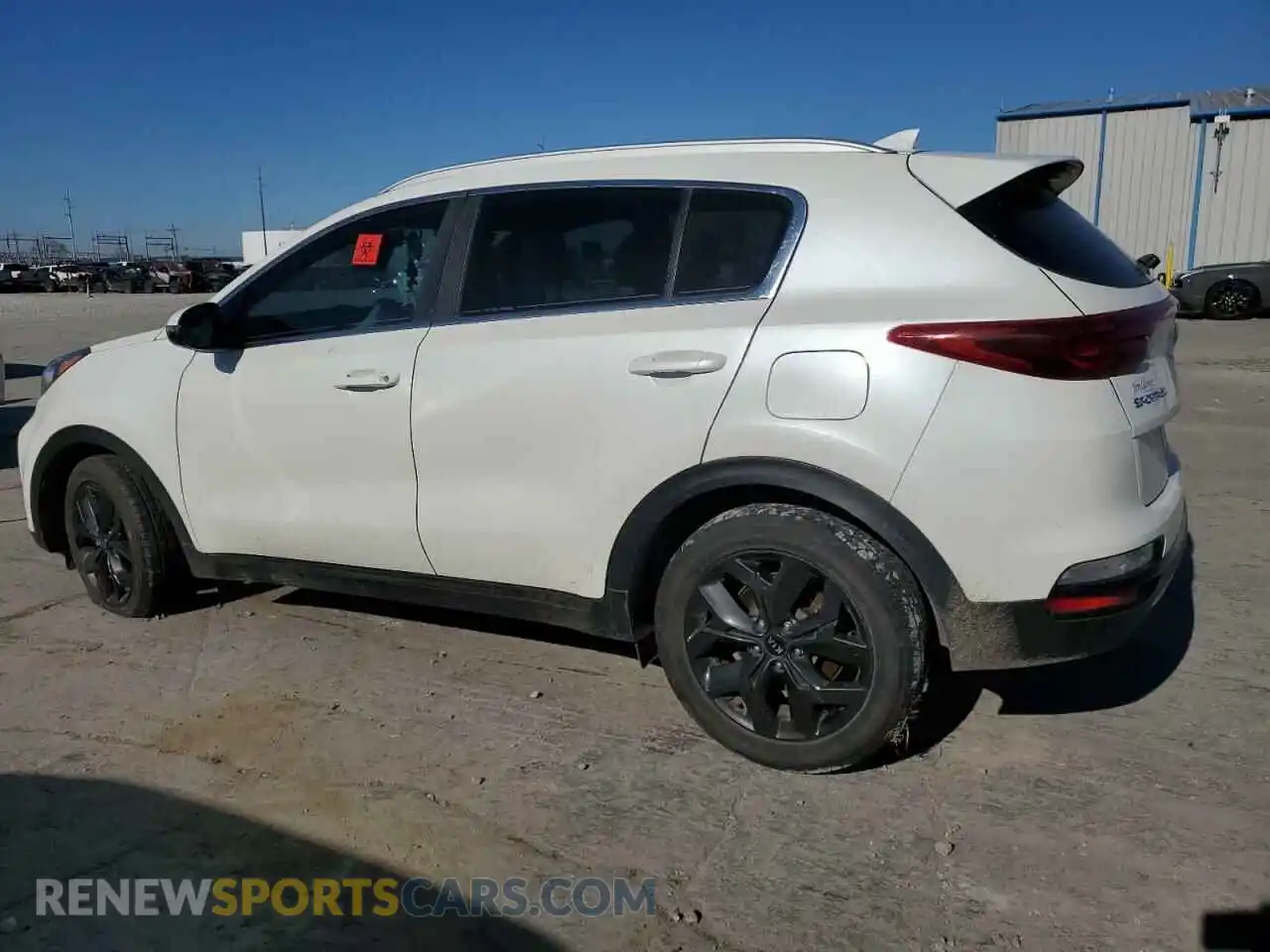 2 fotografías del automóvil dañado KNDP63AC3L7808751 KIA SPORTAGE 2020