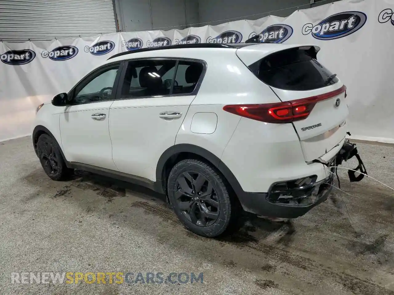 2 Photograph of a damaged car KNDP63AC8L7792112 KIA SPORTAGE 2020