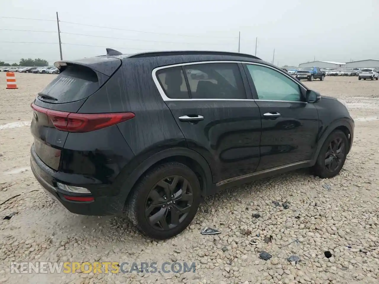 3 Photograph of a damaged car KNDP63AC8L7841129 KIA SPORTAGE 2020