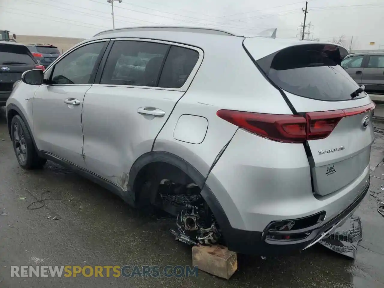 2 Photograph of a damaged car KNDP6CAC5L7702138 KIA SPORTAGE 2020