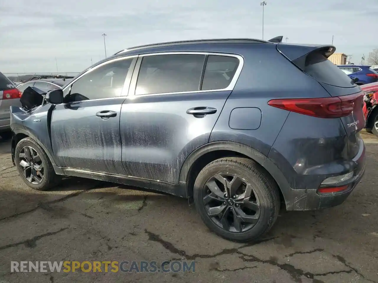 2 Photograph of a damaged car KNDP6CAC9L7722702 KIA SPORTAGE 2020