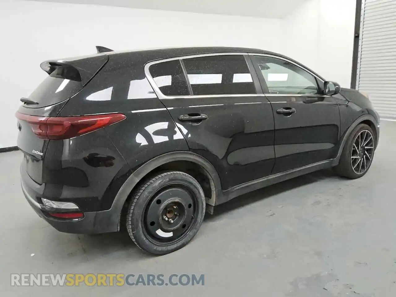 3 Photograph of a damaged car KNDPM3AC1L7743663 KIA SPORTAGE 2020