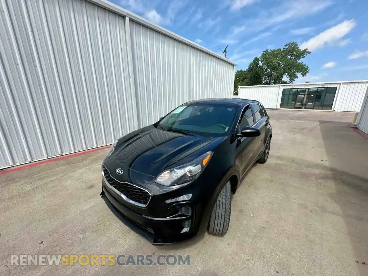 2 Photograph of a damaged car KNDPM3AC2L7736477 KIA SPORTAGE 2020