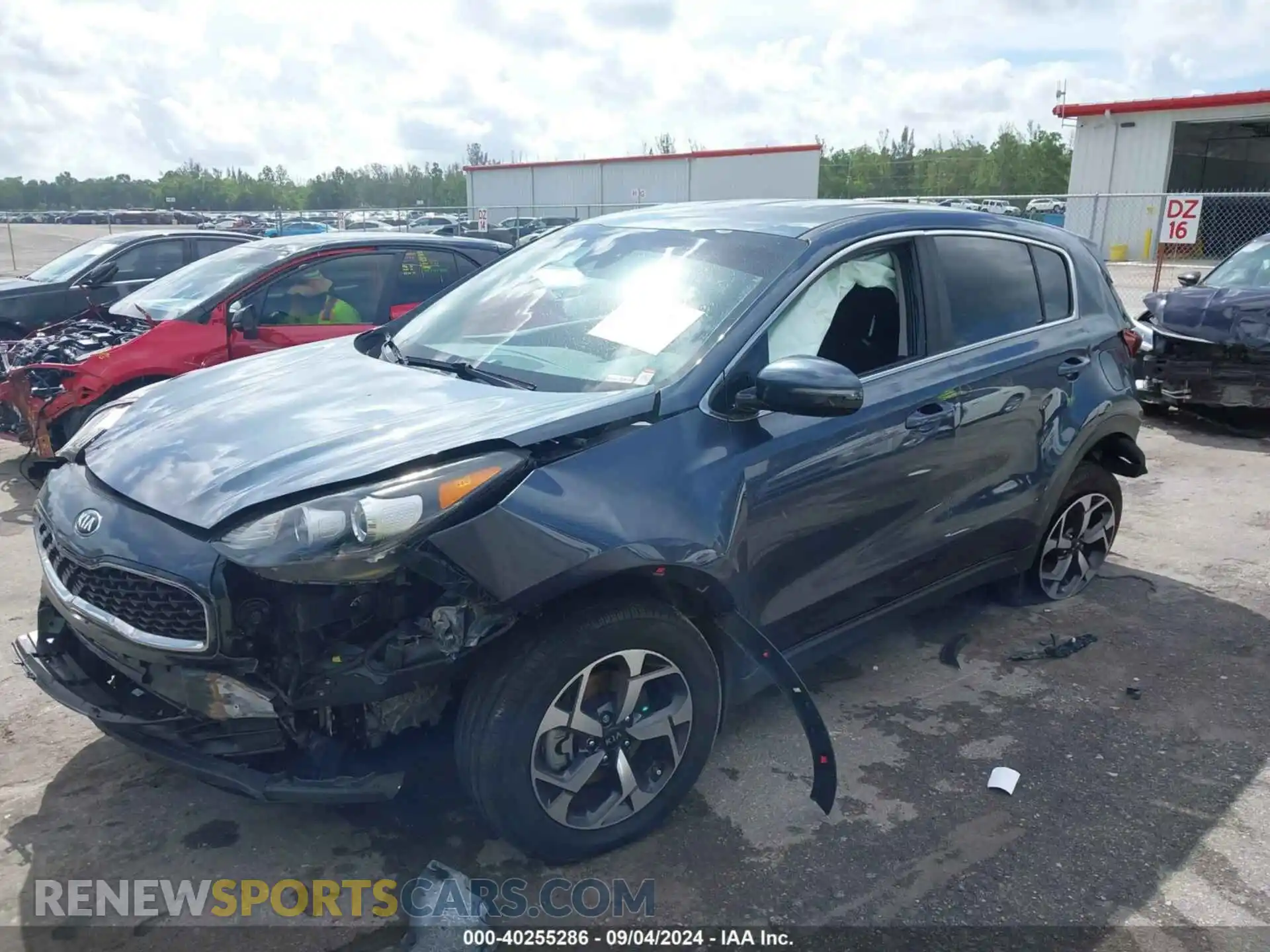 2 Photograph of a damaged car KNDPM3AC3L7713581 KIA SPORTAGE 2020