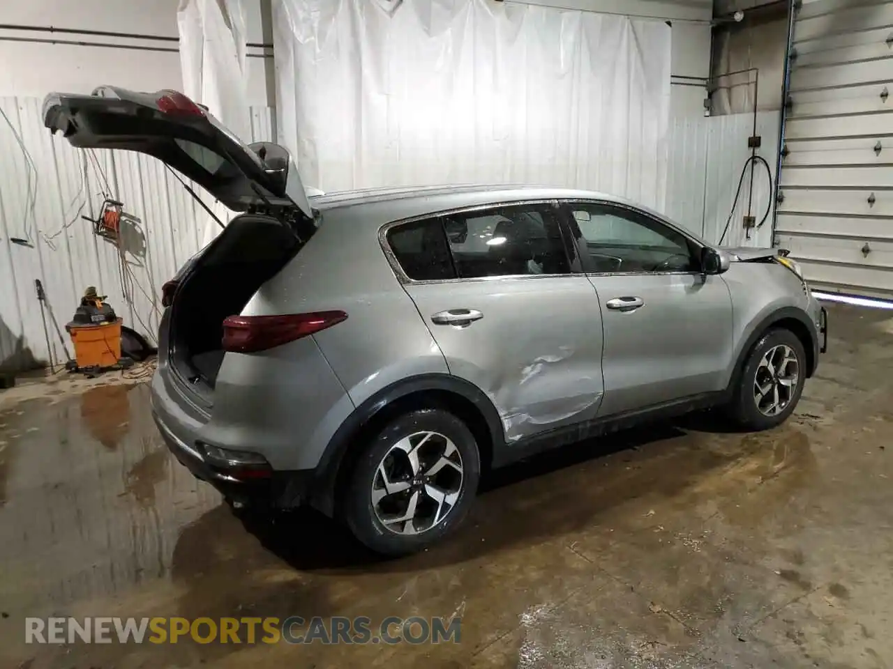 3 Photograph of a damaged car KNDPM3AC3L7788264 KIA SPORTAGE 2020