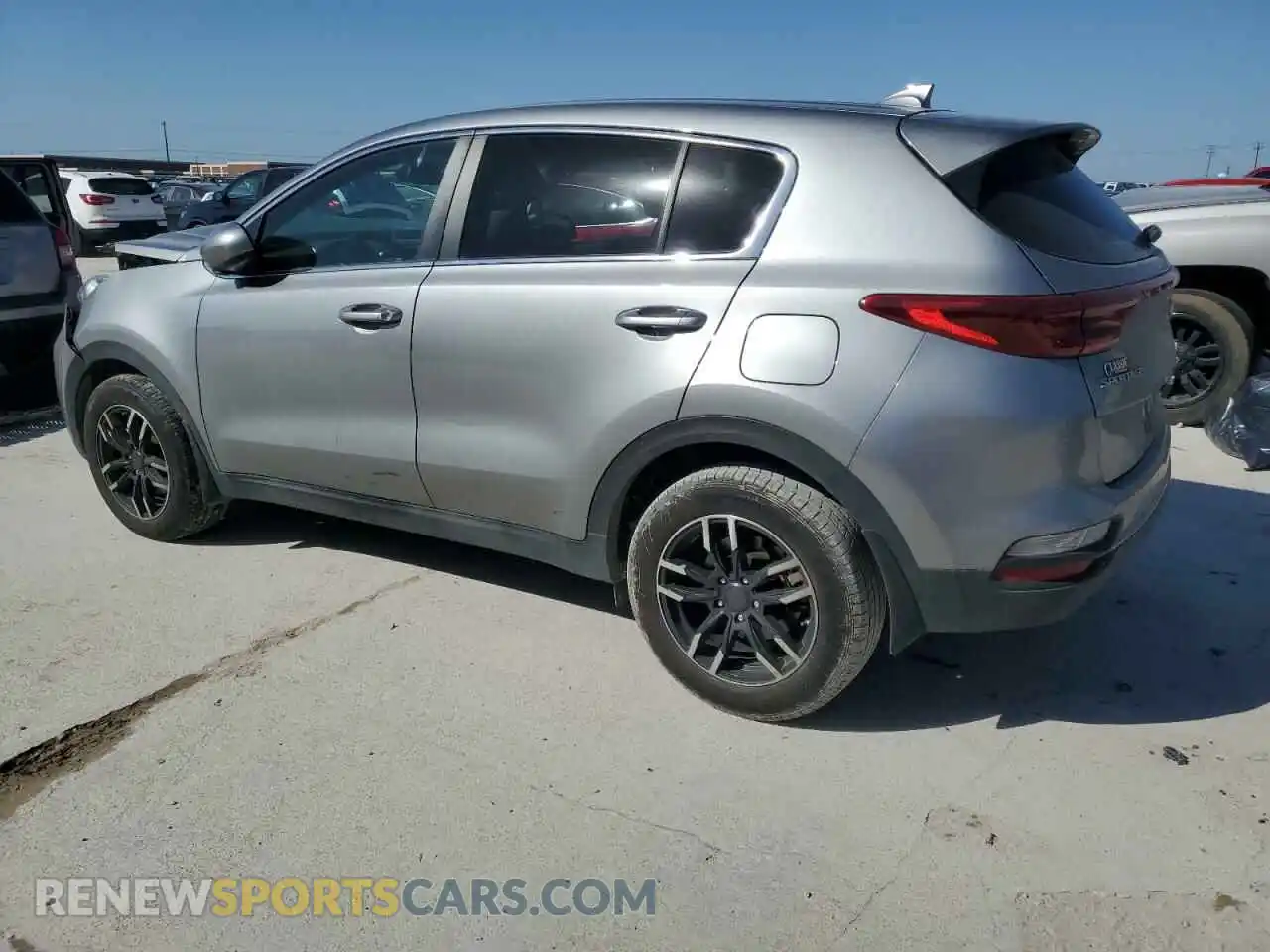 2 Photograph of a damaged car KNDPM3AC3L7828116 KIA SPORTAGE 2020