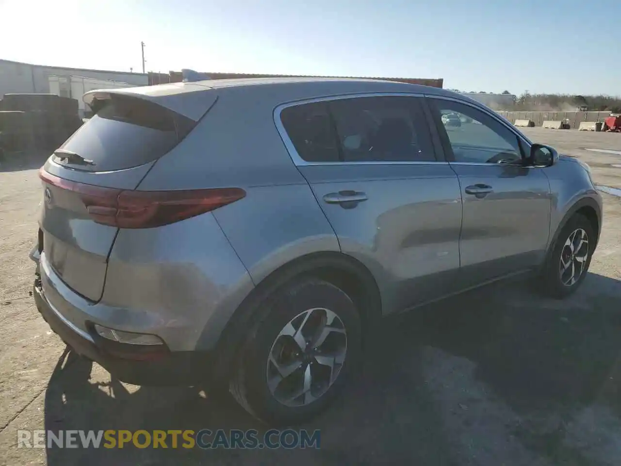 3 Photograph of a damaged car KNDPM3AC4L7759775 KIA SPORTAGE 2020