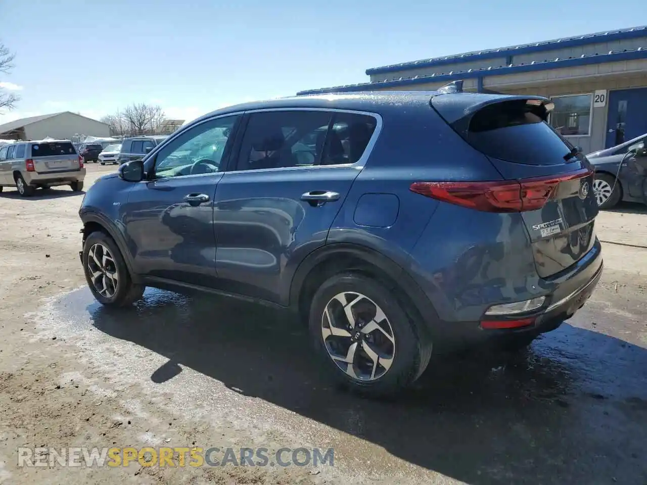 2 Photograph of a damaged car KNDPMCAC7L7820102 KIA SPORTAGE 2020