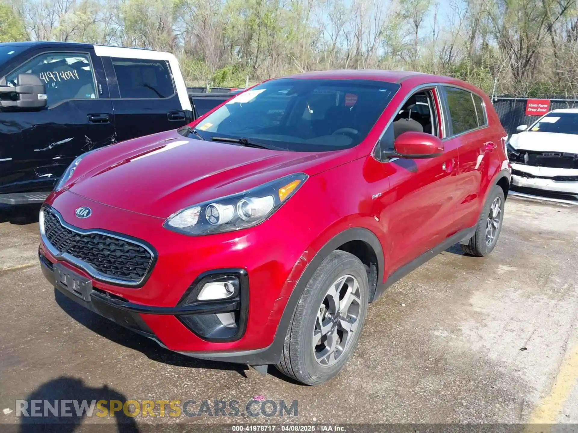 2 Photograph of a damaged car KNDPMCAC8L7725550 KIA SPORTAGE 2020