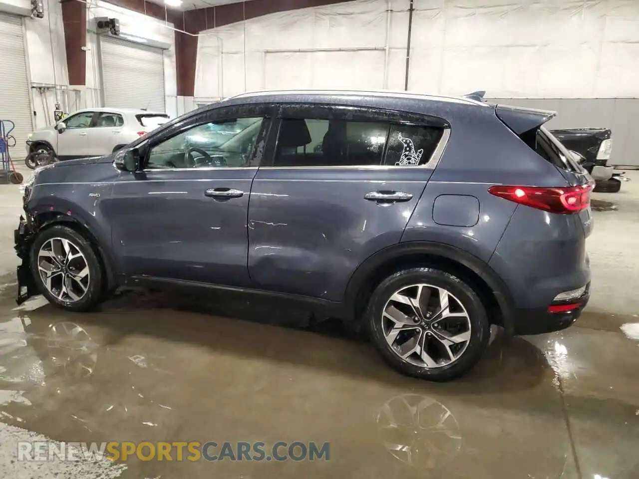 2 Photograph of a damaged car KNDPNCAC3L7715098 KIA SPORTAGE 2020