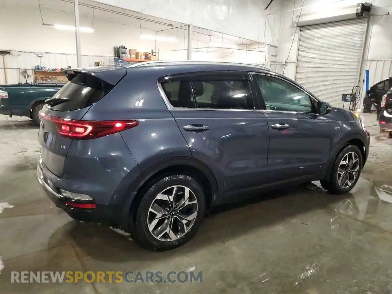 3 Photograph of a damaged car KNDPNCAC3L7715098 KIA SPORTAGE 2020