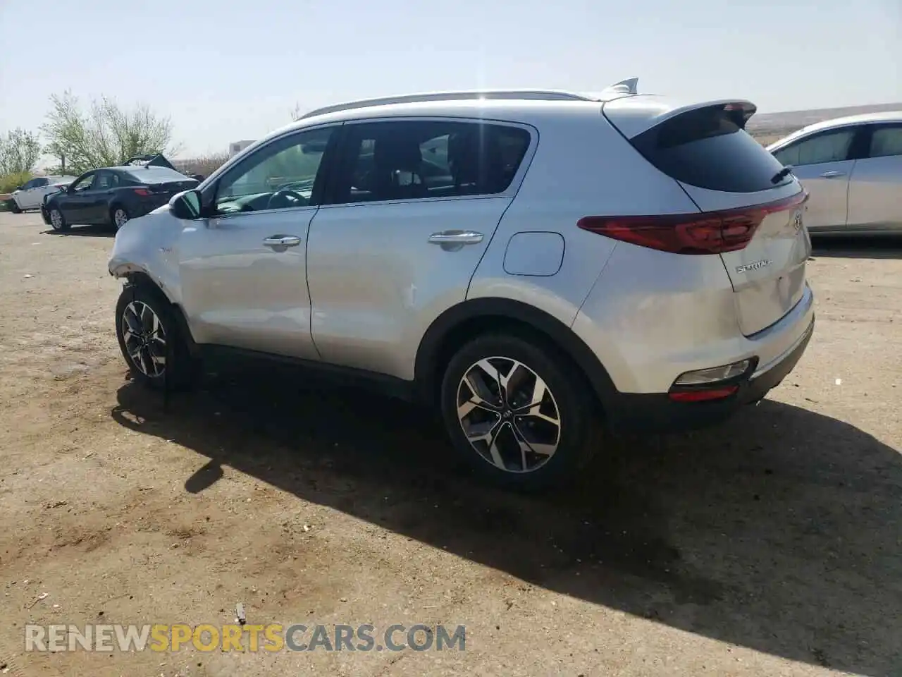 2 Фотография поврежденного автомобиля KNDPNCAC7L7705139 KIA SPORTAGE 2020