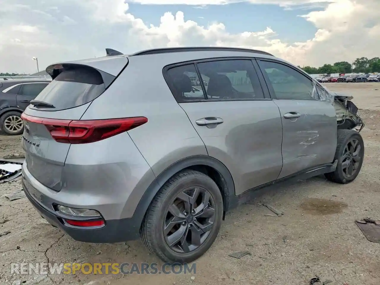 3 Photograph of a damaged car KNDP63AC0M7874627 KIA SPORTAGE 2021