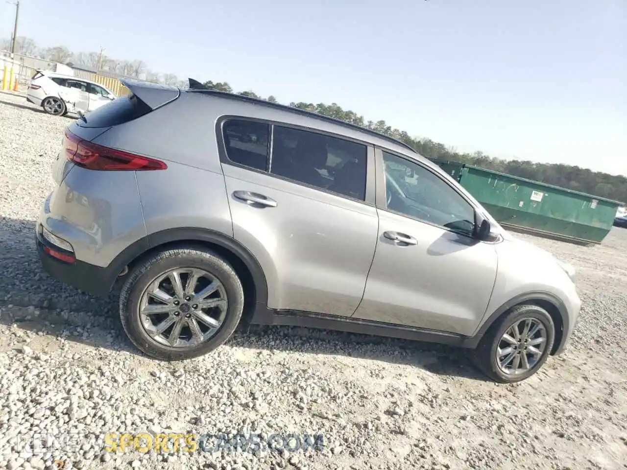 3 fotografías del automóvil dañado KNDP63AC2M7873771 KIA SPORTAGE 2021