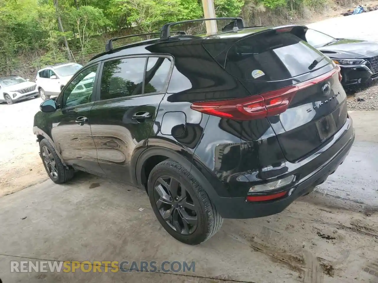 2 fotografías del automóvil dañado KNDP63AC5M7856365 KIA SPORTAGE 2021