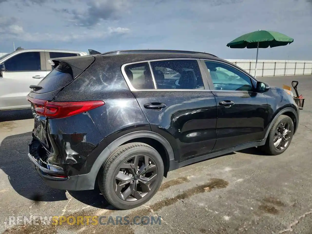3 Фотография поврежденного автомобиля KNDP63AC6M7852454 KIA SPORTAGE 2021