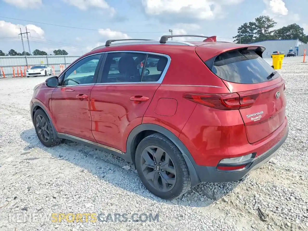 2 fotografías del automóvil dañado KNDP63AC7M7845755 KIA SPORTAGE 2021