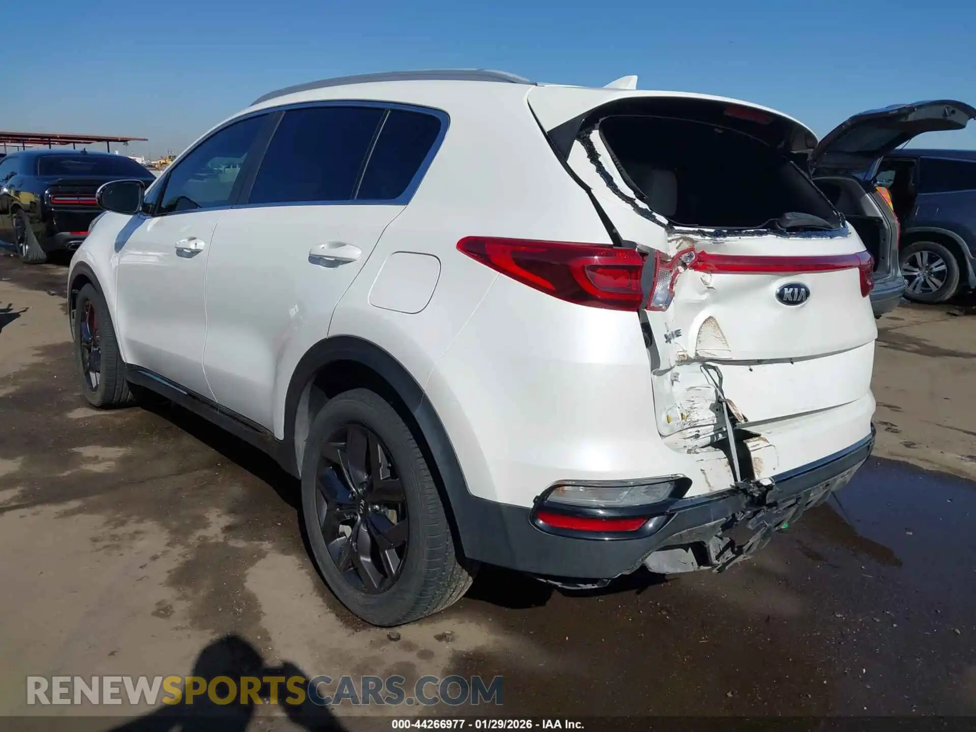 3 Photograph of a damaged car KNDP63AC9M7856742 KIA SPORTAGE 2021