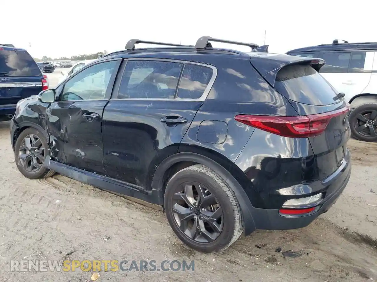 2 Photograph of a damaged car KNDP63AC9M7879809 KIA SPORTAGE 2021