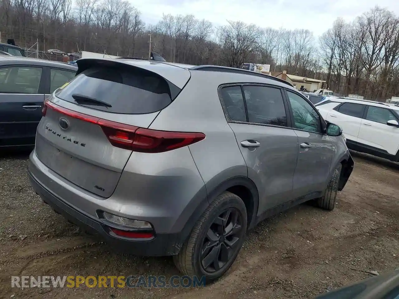3 Photograph of a damaged car KNDP6CAC0M7911451 KIA SPORTAGE 2021