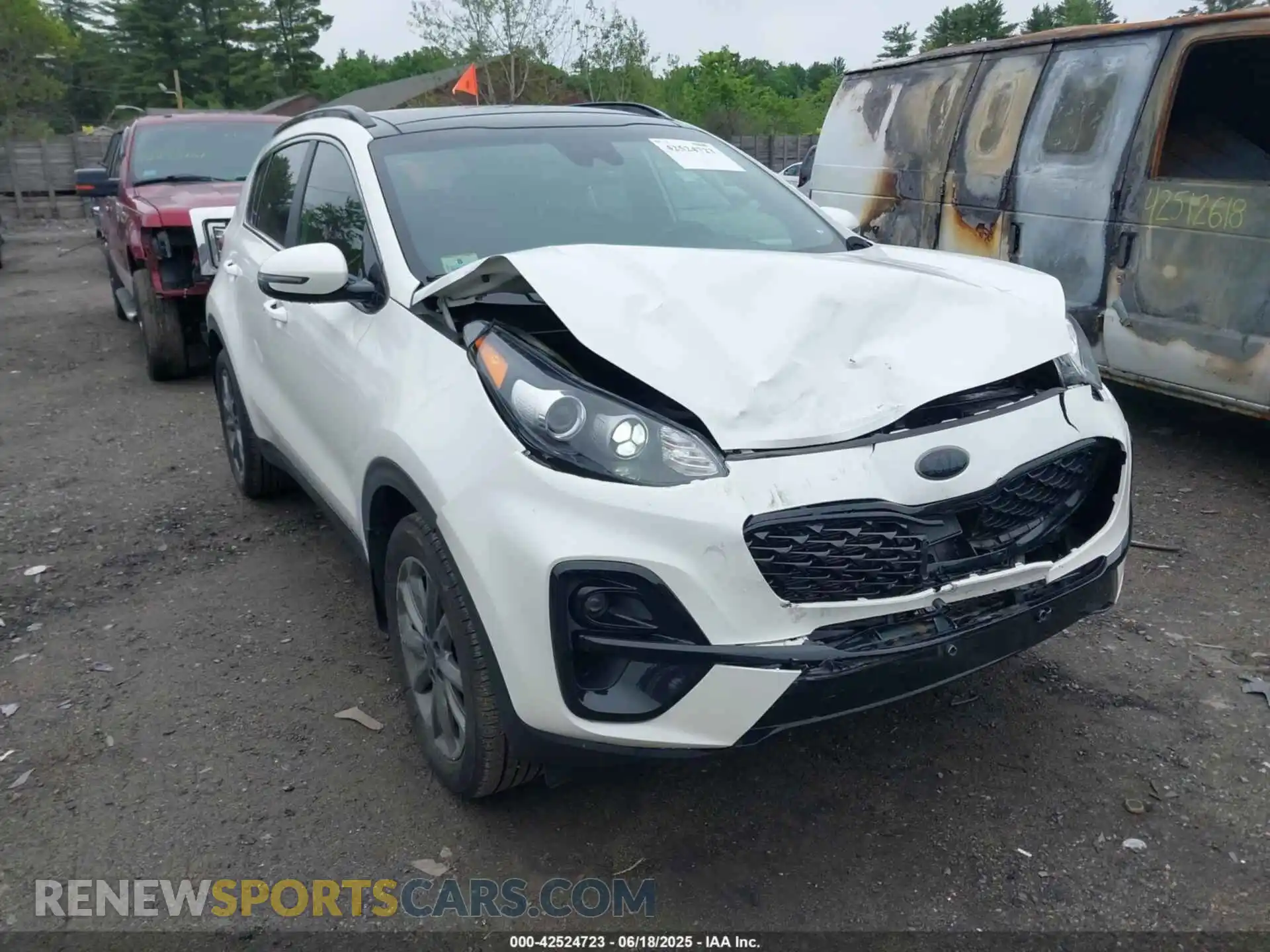 1 Photograph of a damaged car KNDP6CAC4M7874260 KIA SPORTAGE 2021