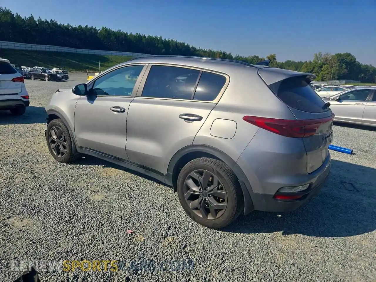 2 fotografías del automóvil dañado KNDP6CAC5M7914538 KIA SPORTAGE 2021