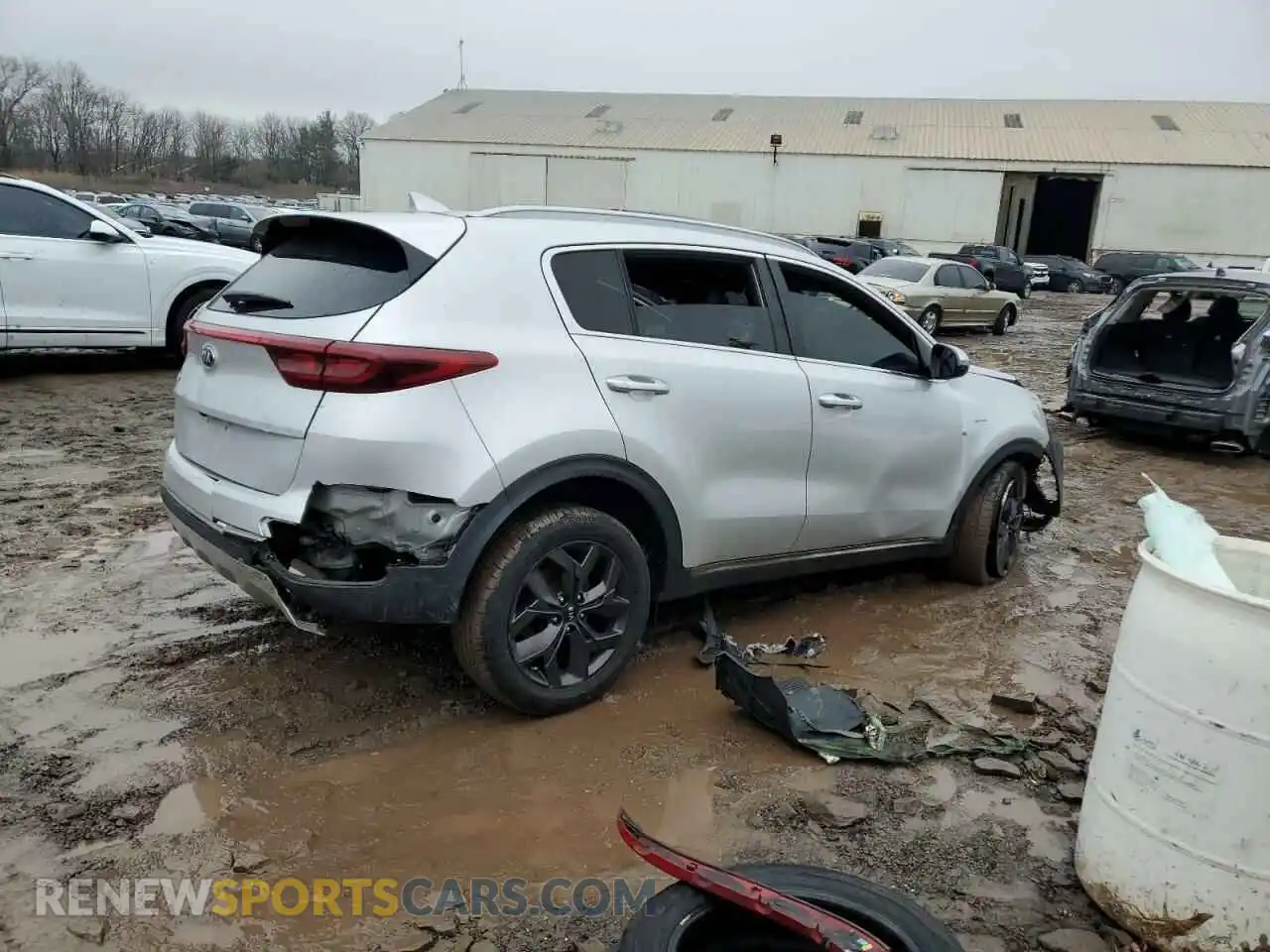 3 Photograph of a damaged car KNDP6CACXM7851582 KIA SPORTAGE 2021