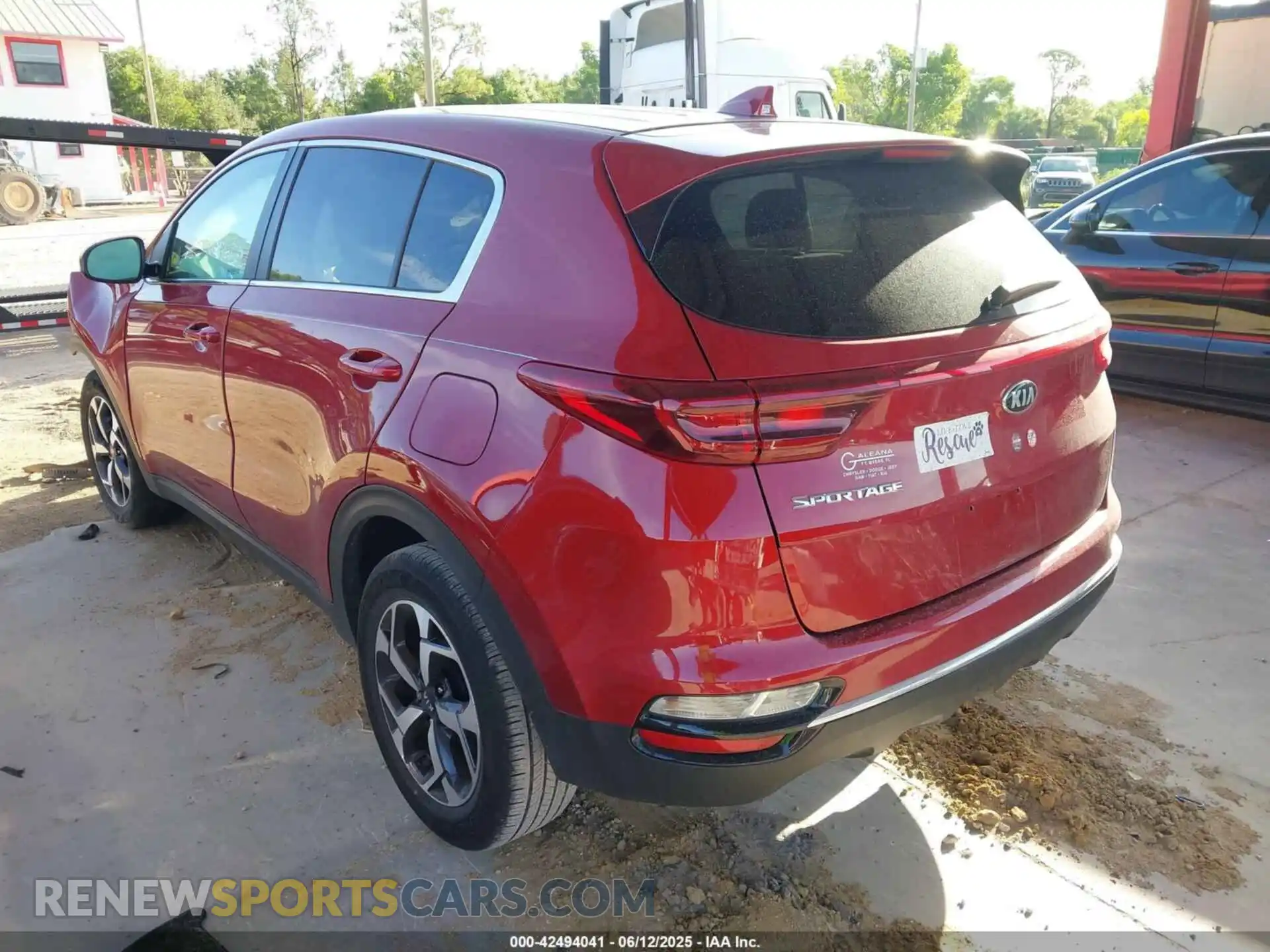 3 Photograph of a damaged car KNDPM3AC0M7844291 KIA SPORTAGE 2021