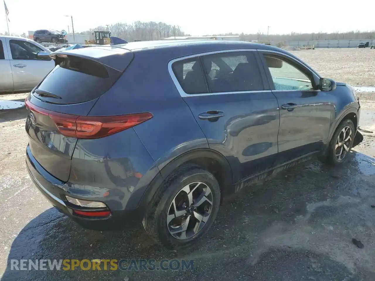 3 Photograph of a damaged car KNDPM3AC0M7856313 KIA SPORTAGE 2021