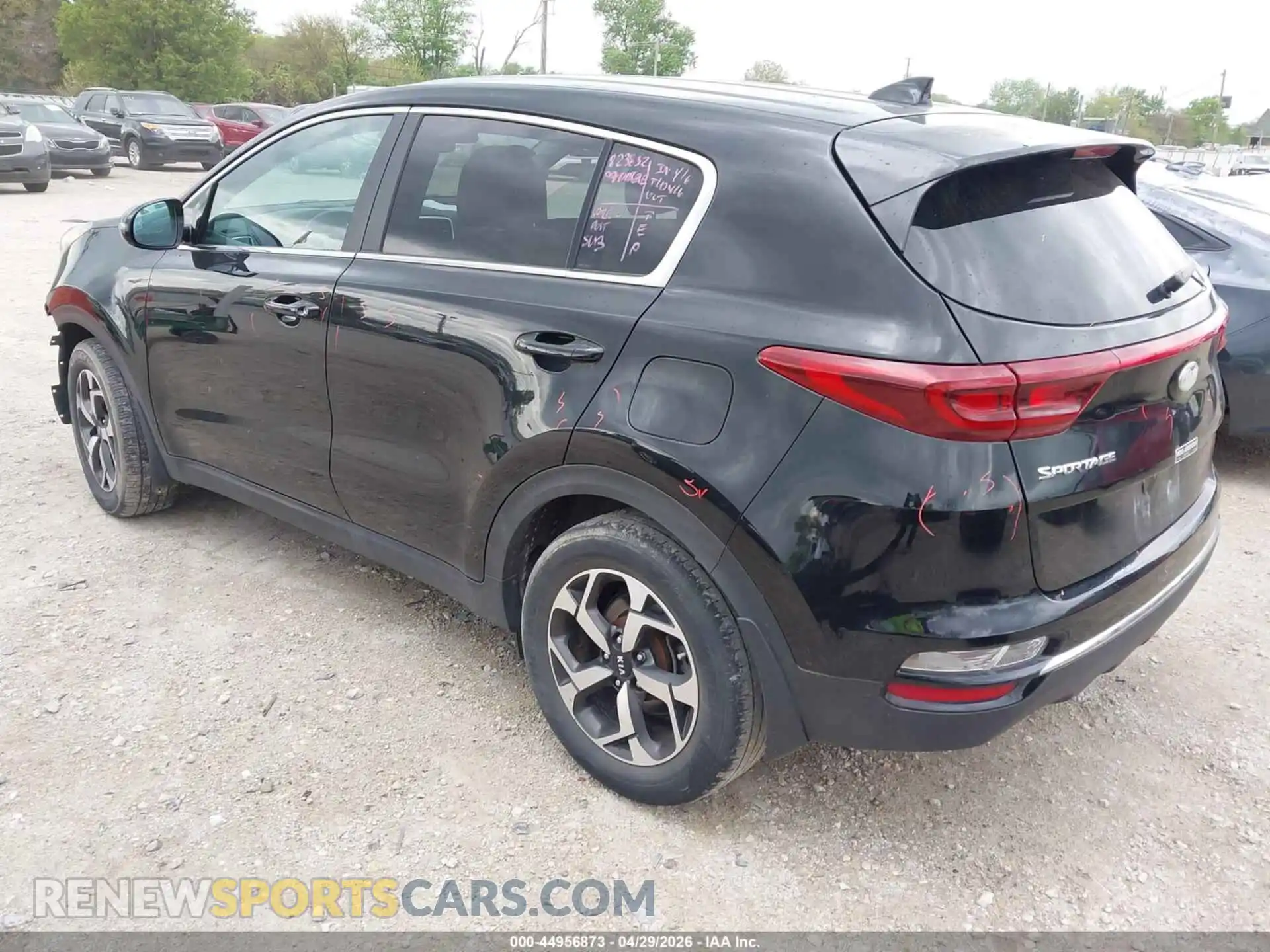 3 Фотография поврежденного автомобиля KNDPM3AC0M7920303 KIA SPORTAGE 2021