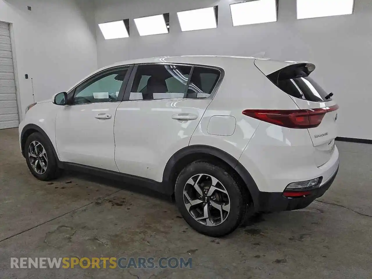 2 Photograph of a damaged car KNDPM3AC0M7929082 KIA SPORTAGE 2021