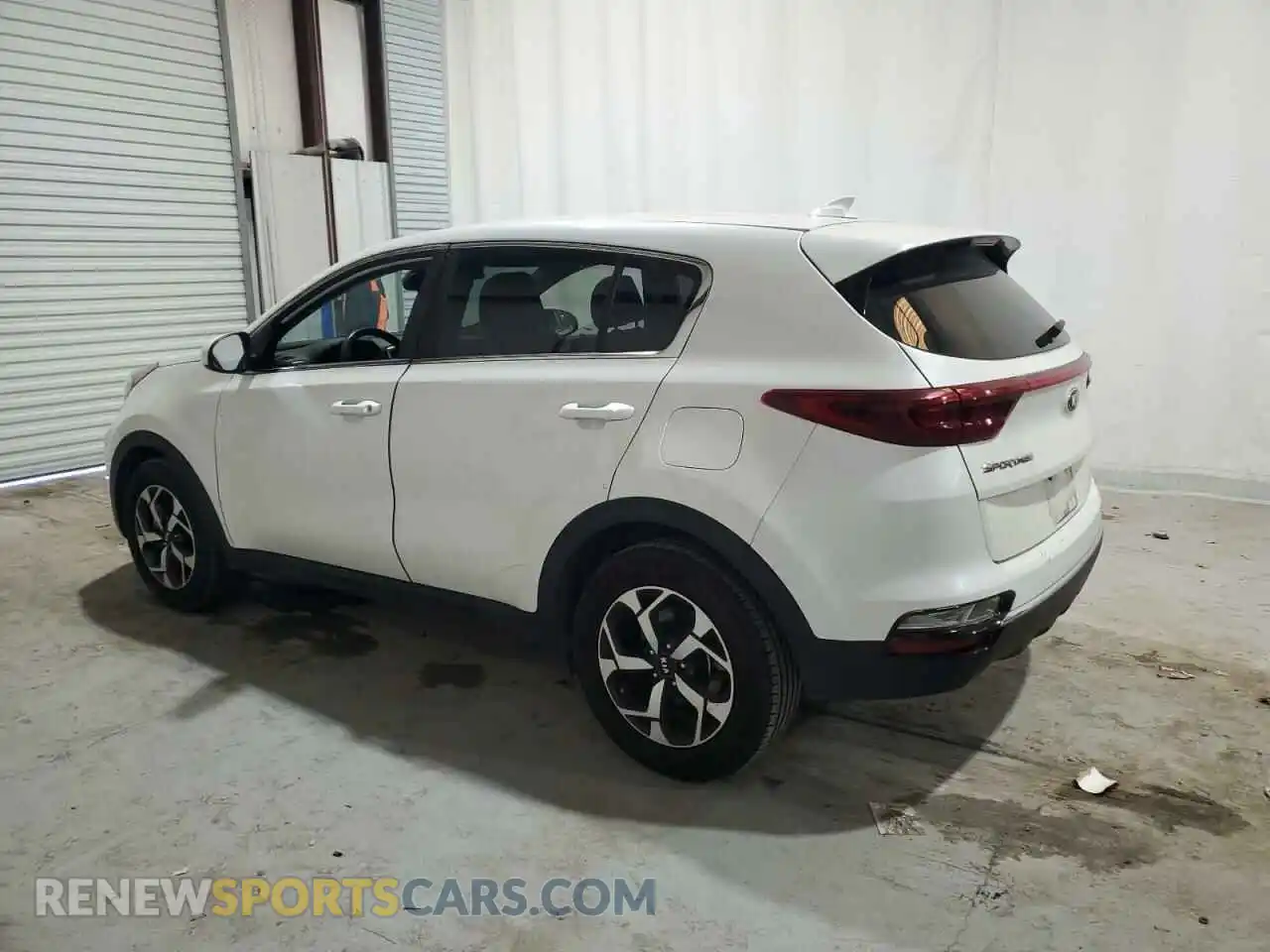 2 Photograph of a damaged car KNDPM3AC1M7929981 KIA SPORTAGE 2021