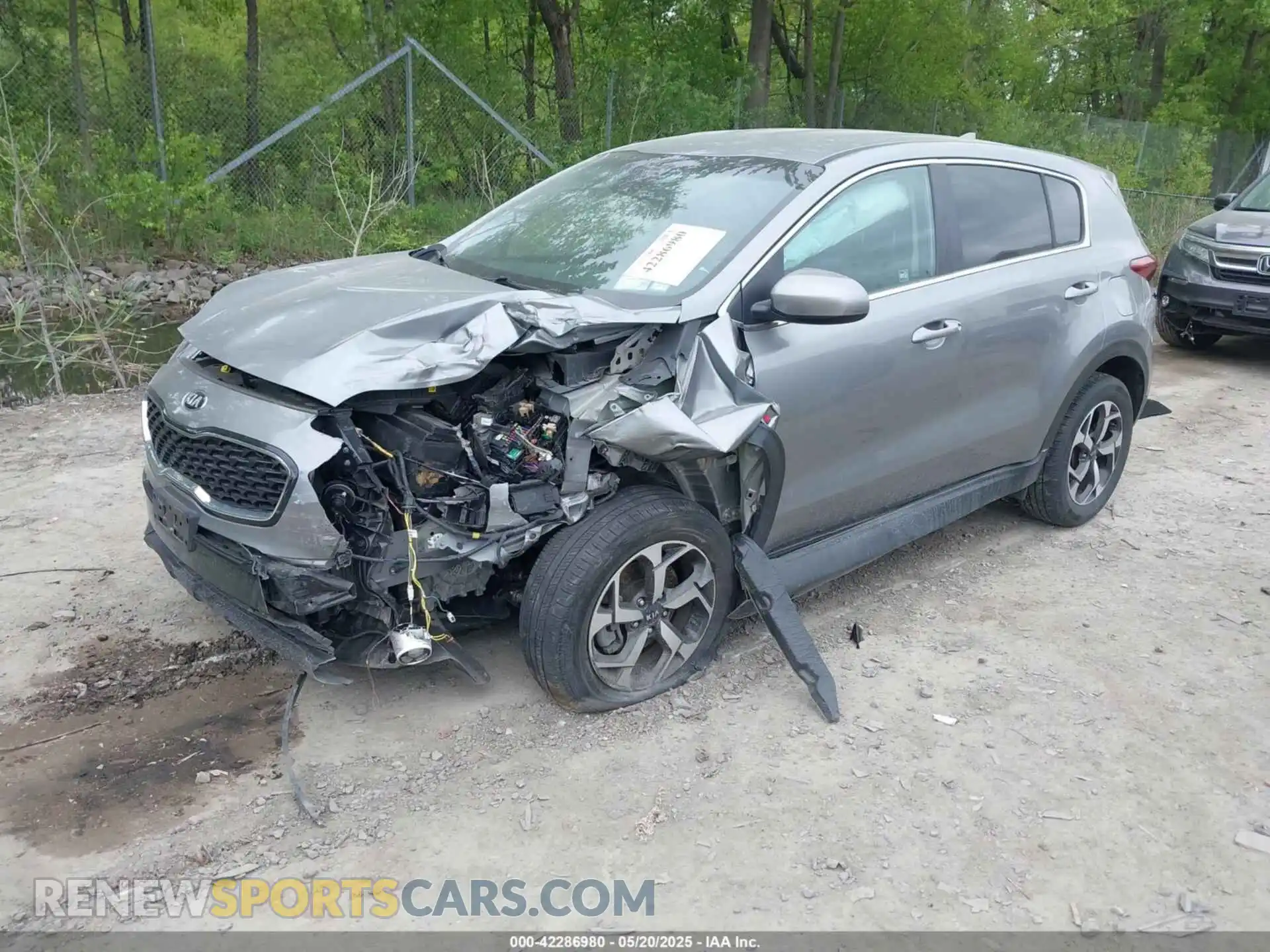 2 Photograph of a damaged car KNDPM3AC2M7887935 KIA SPORTAGE 2021