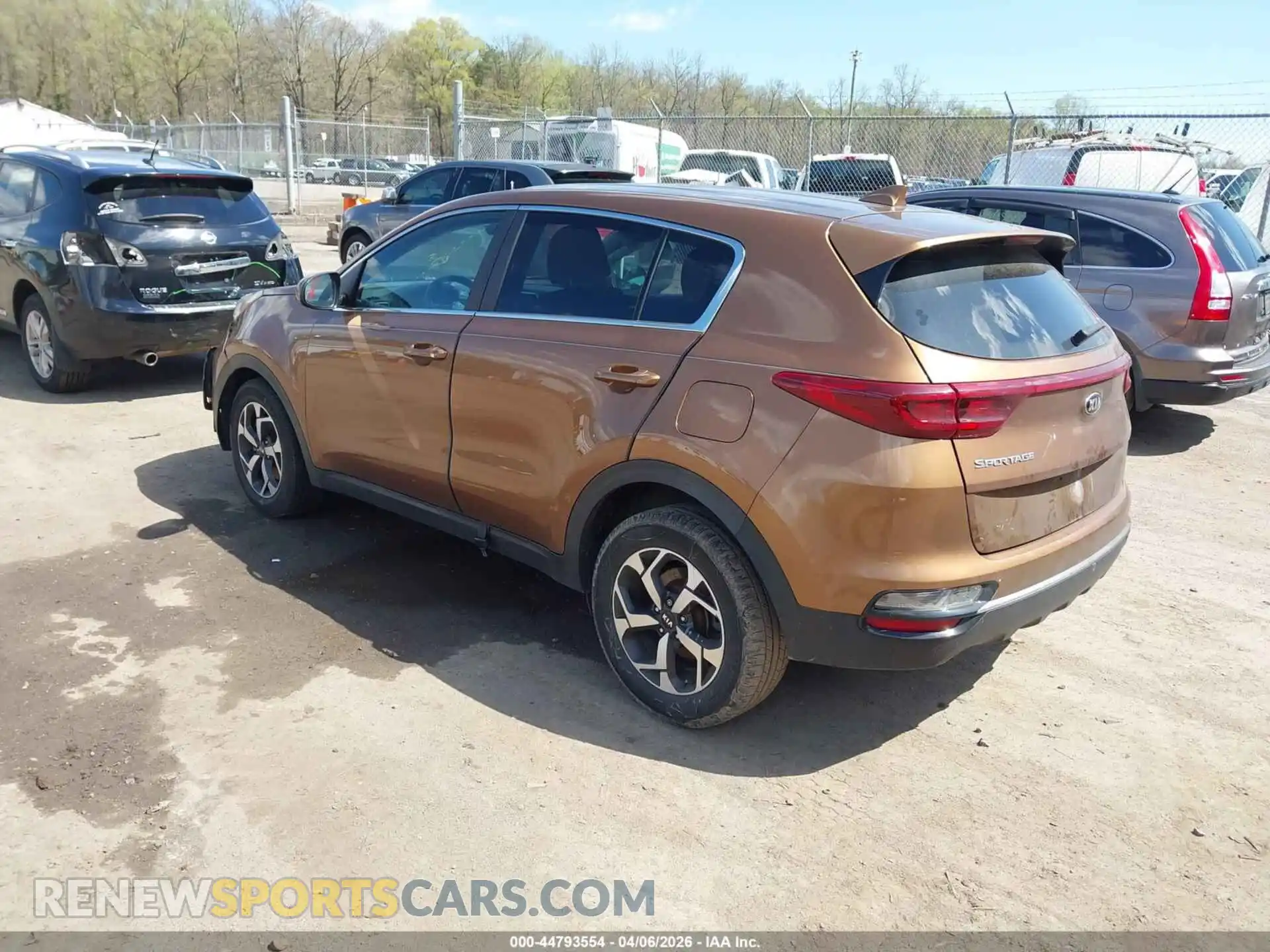 3 Photograph of a damaged car KNDPM3AC2M7921906 KIA SPORTAGE 2021