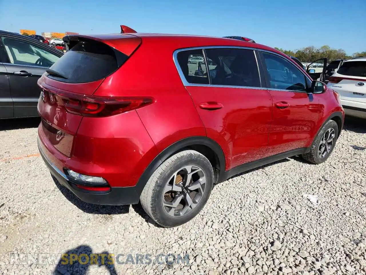 3 Photograph of a damaged car KNDPM3AC2M7936731 KIA SPORTAGE 2021