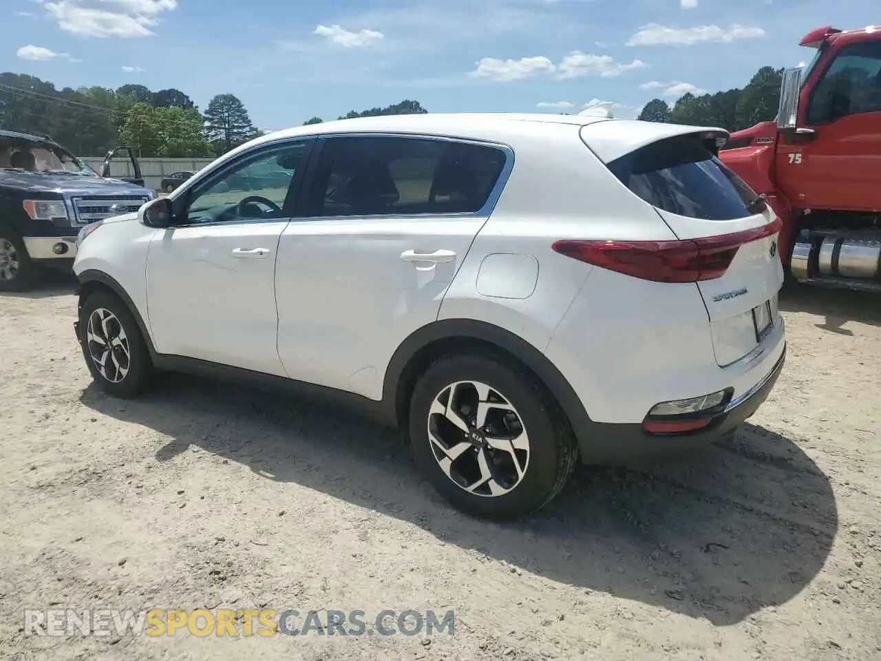 2 Photograph of a damaged car KNDPM3AC3M7932641 KIA SPORTAGE 2021