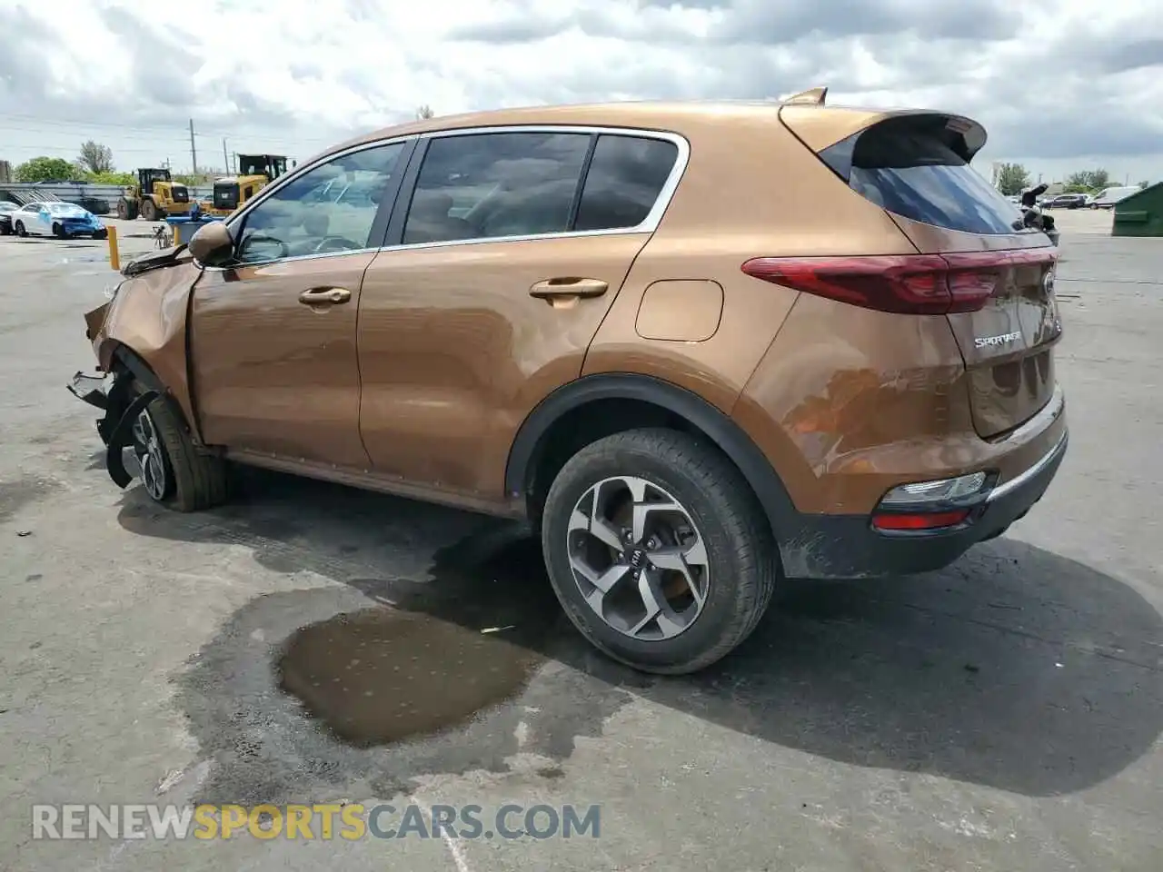 2 Photograph of a damaged car KNDPM3AC4M7924581 KIA SPORTAGE 2021