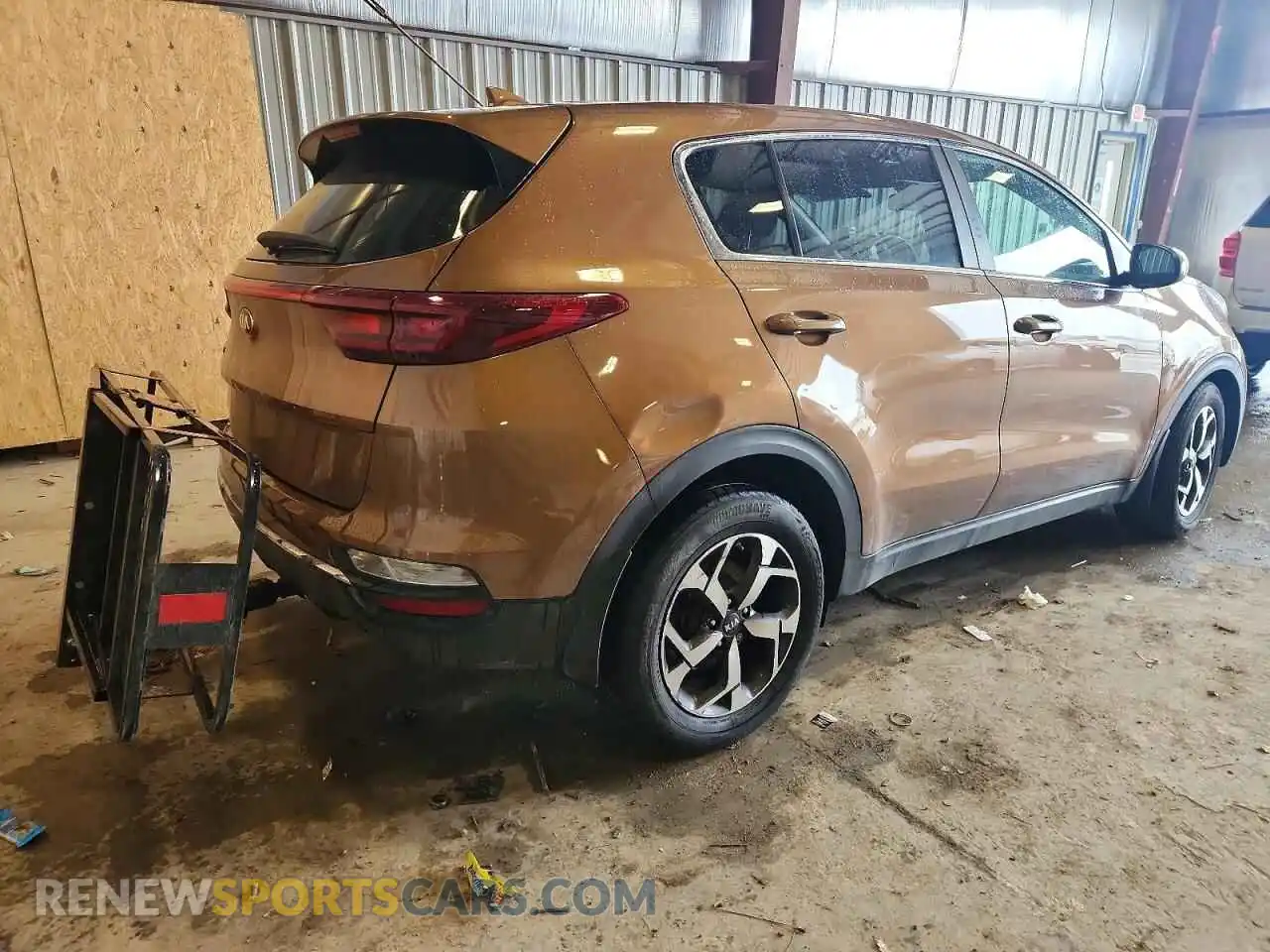 3 Фотография поврежденного автомобиля KNDPM3AC5M7858557 KIA SPORTAGE 2021