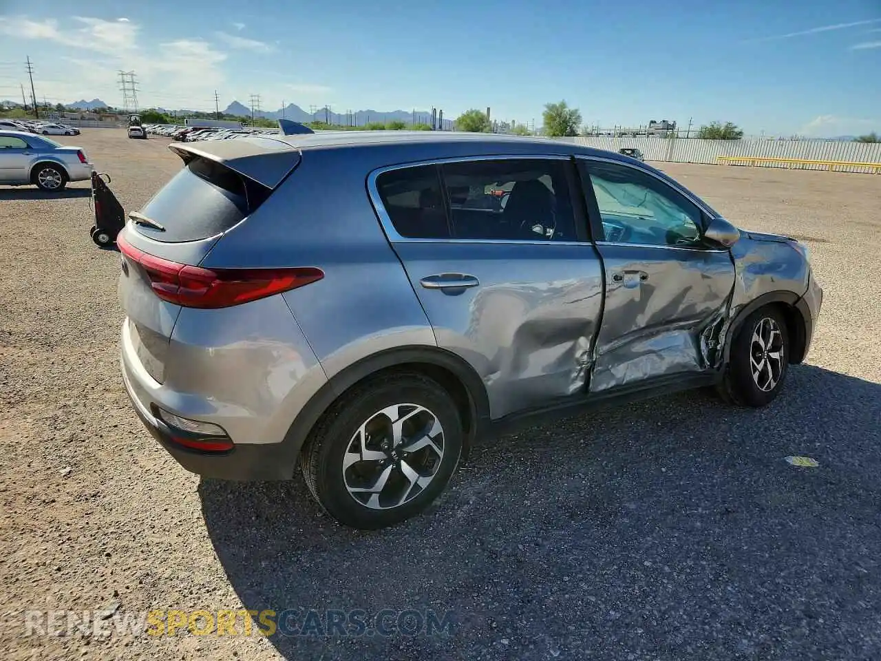 3 fotografías del automóvil dañado KNDPM3AC5M7922094 KIA SPORTAGE 2021