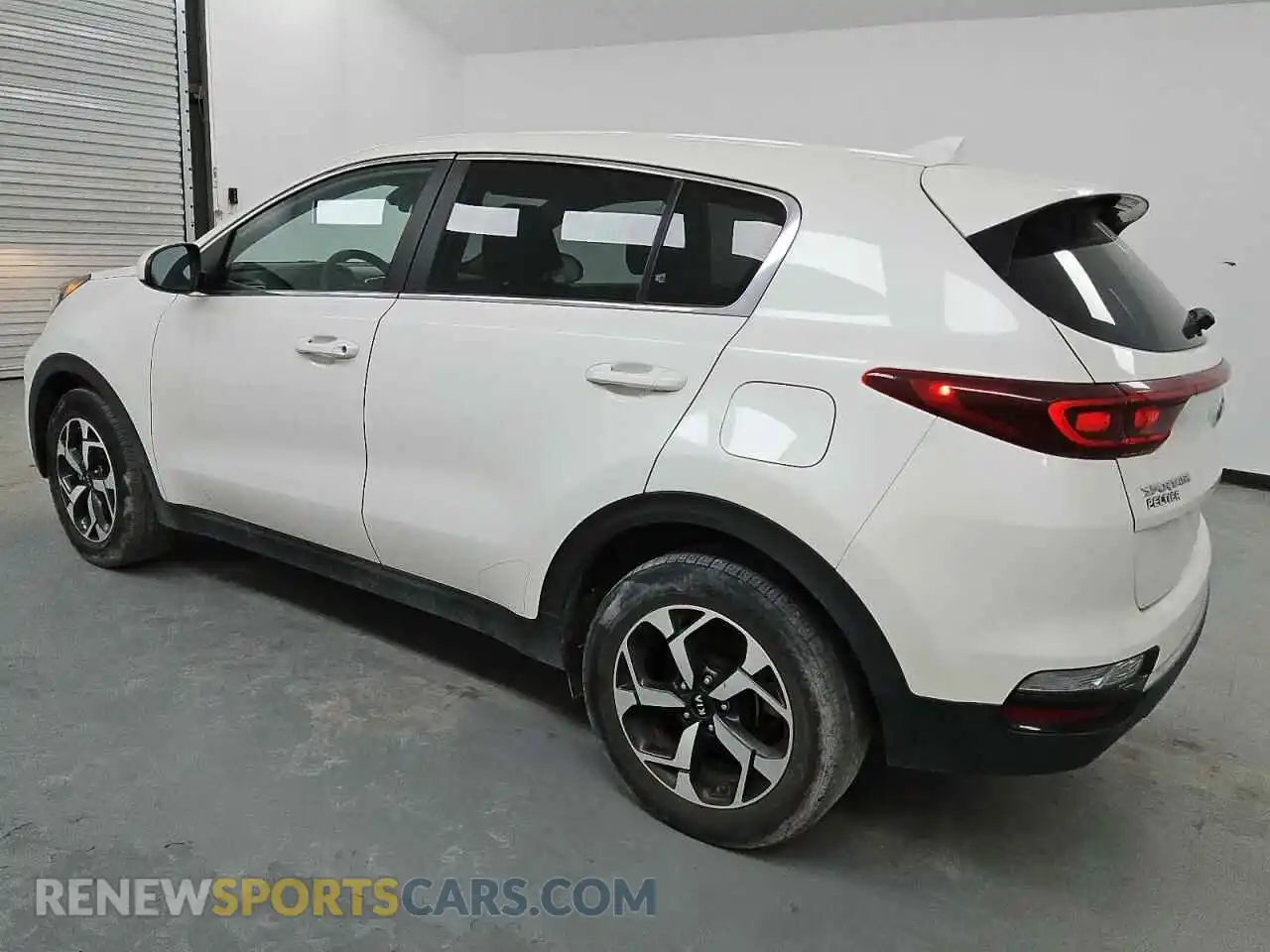 2 Photograph of a damaged car KNDPM3AC5M7926338 KIA SPORTAGE 2021