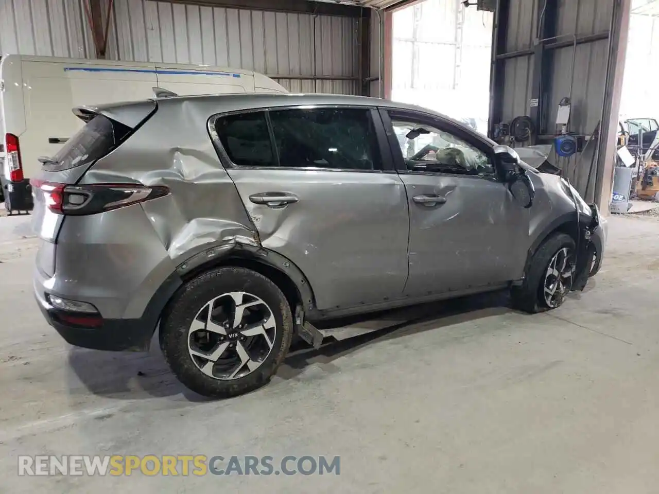 3 Photograph of a damaged car KNDPM3AC5M7932558 KIA SPORTAGE 2021