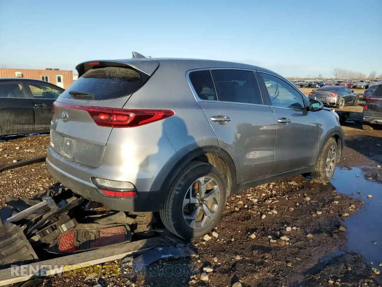 3 Photograph of a damaged car KNDPM3AC6M7851231 KIA SPORTAGE 2021