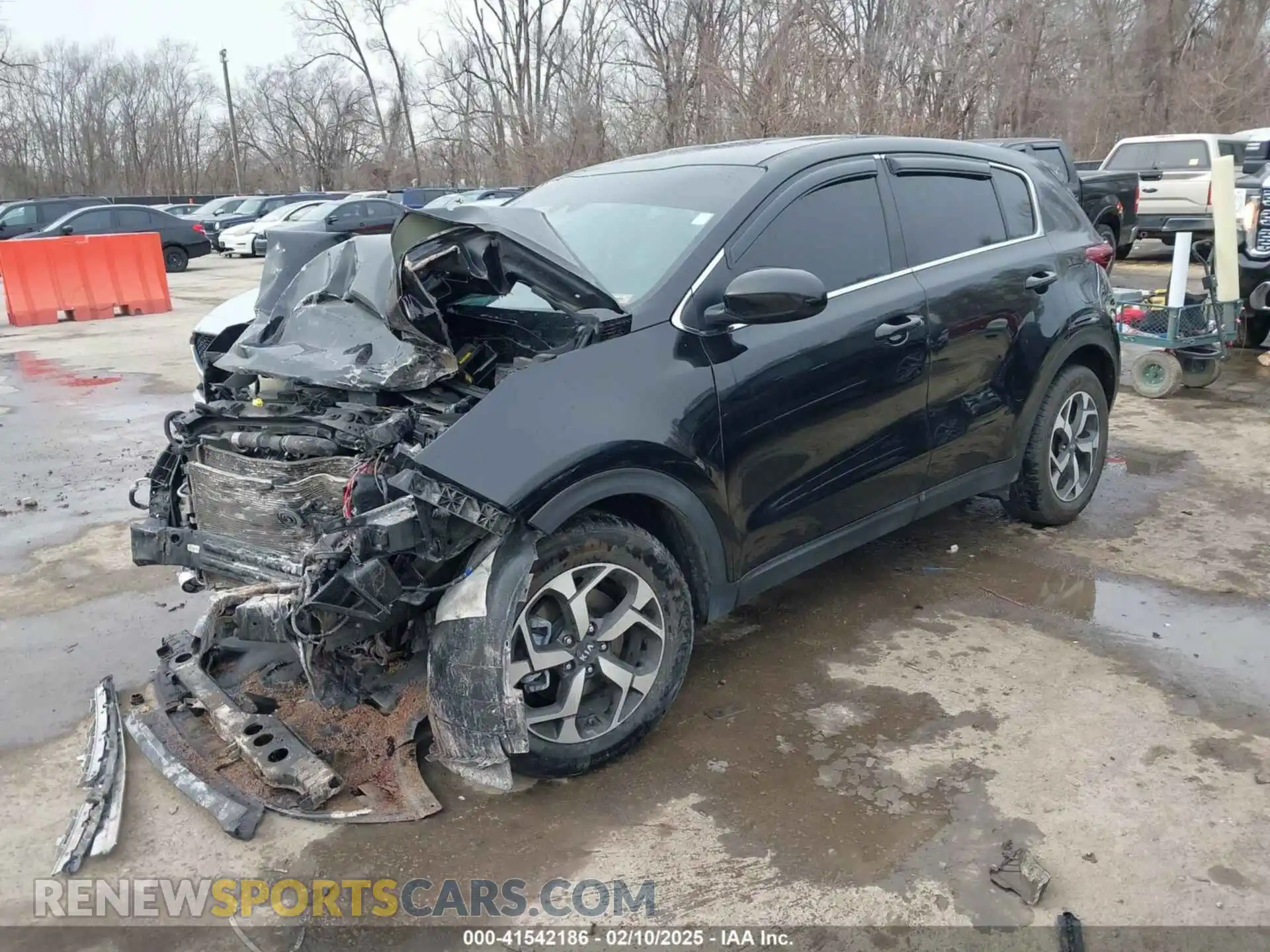 2 fotografías del automóvil dañado KNDPM3AC6M7858714 KIA SPORTAGE 2021