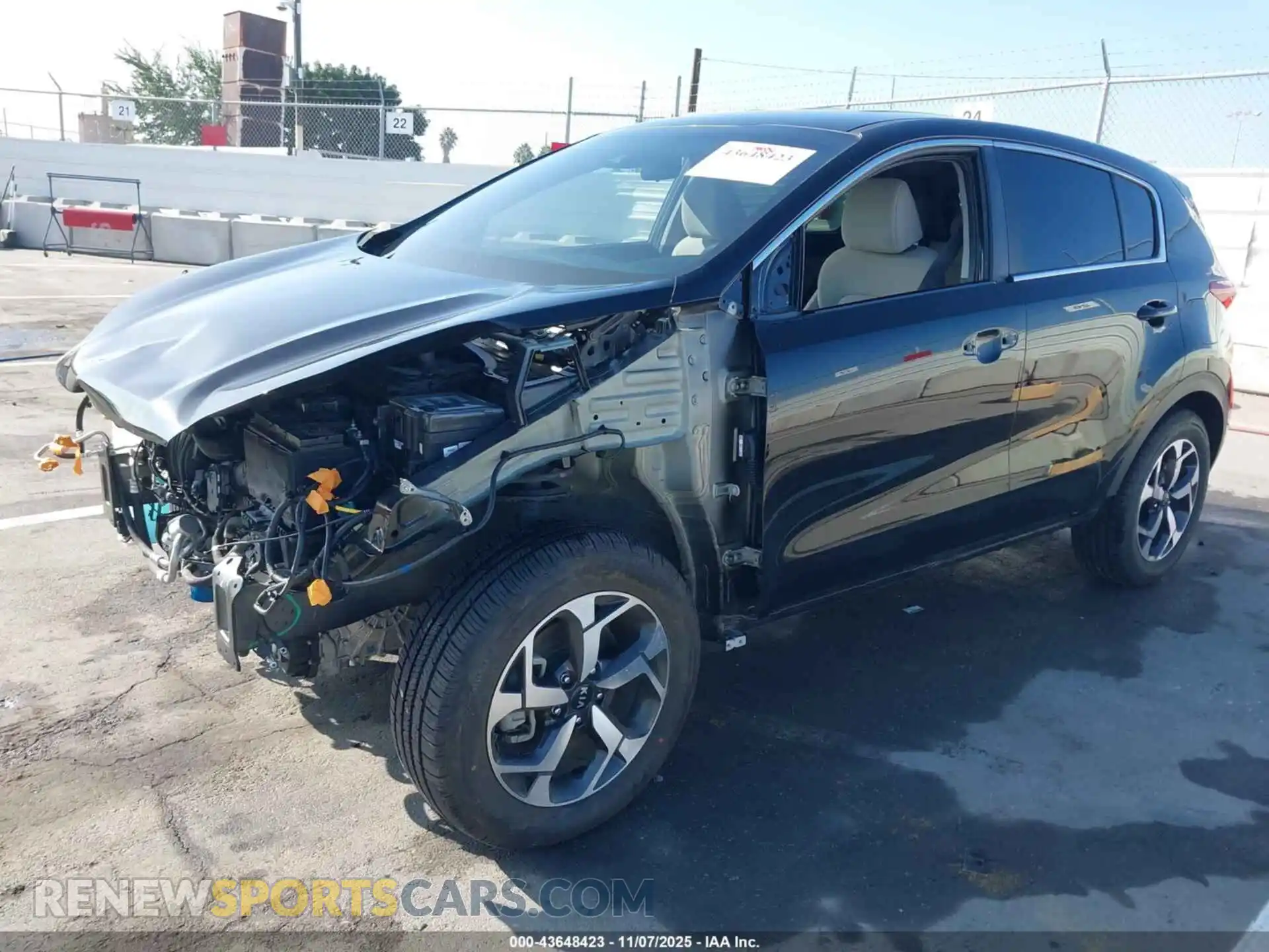 2 Photograph of a damaged car KNDPM3AC6M7933380 KIA SPORTAGE 2021