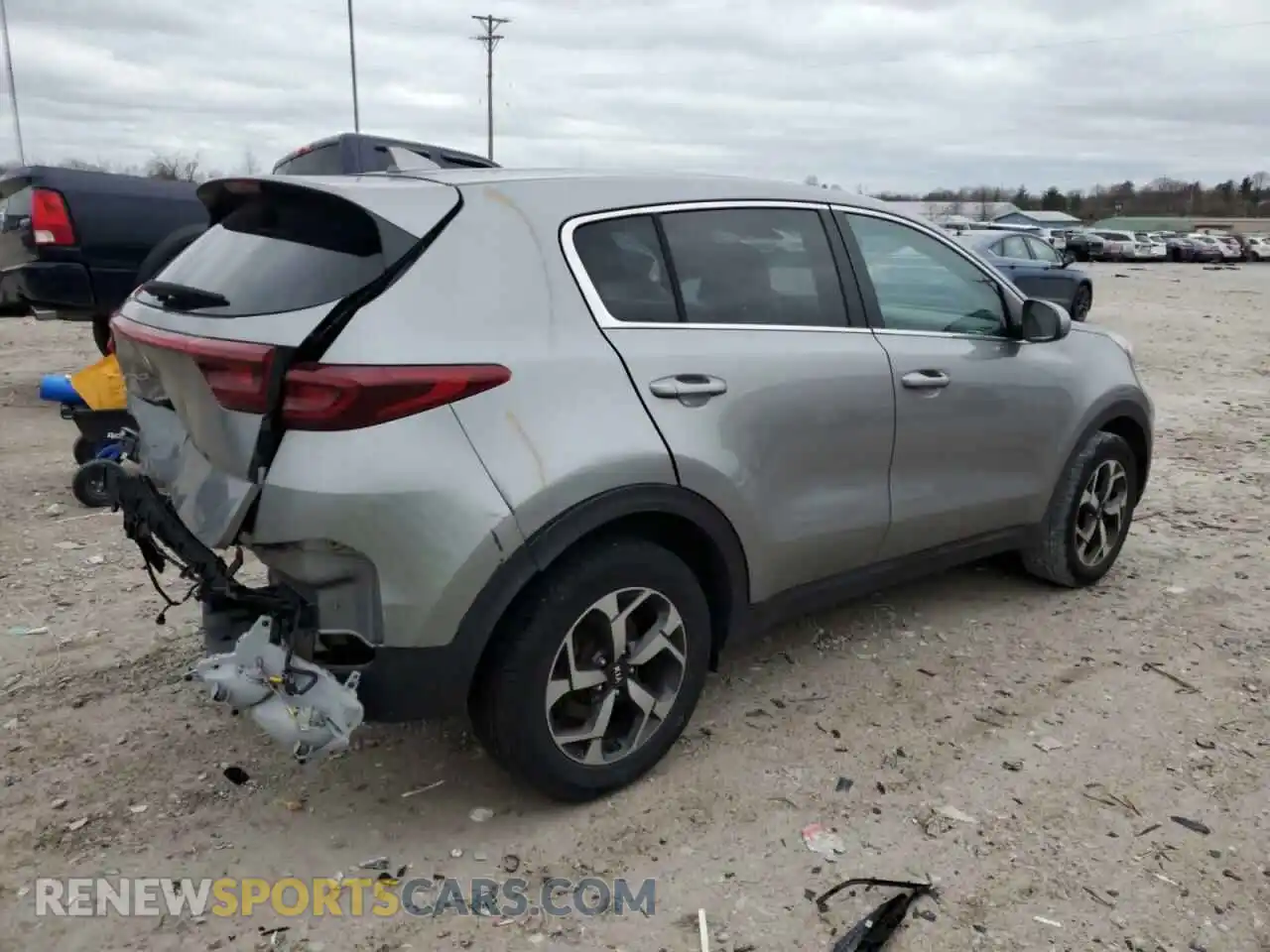 3 Photograph of a damaged car KNDPM3AC7M7914353 KIA SPORTAGE 2021