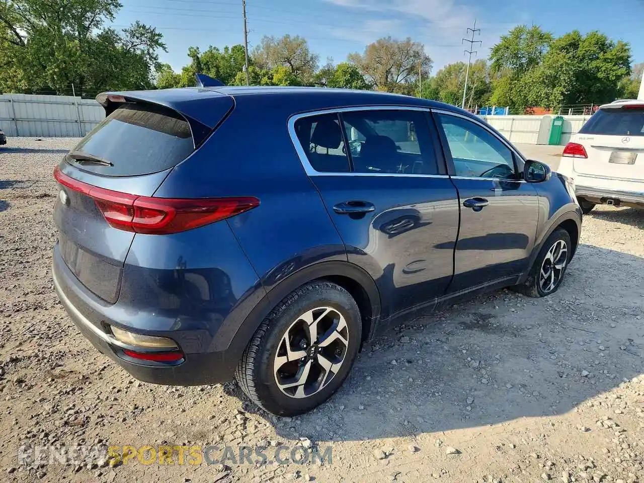 3 Photograph of a damaged car KNDPM3AC7M7929578 KIA SPORTAGE 2021