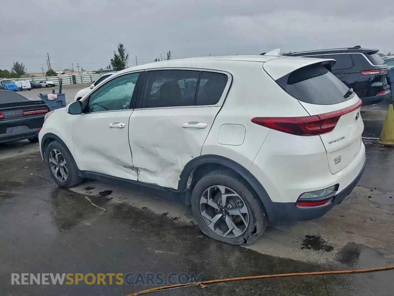 2 Photograph of a damaged car KNDPM3AC8M7899118 KIA SPORTAGE 2021