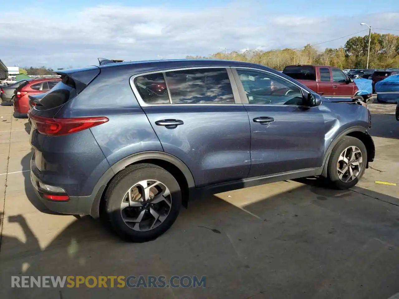 3 Photograph of a damaged car KNDPM3AC8M7913521 KIA SPORTAGE 2021